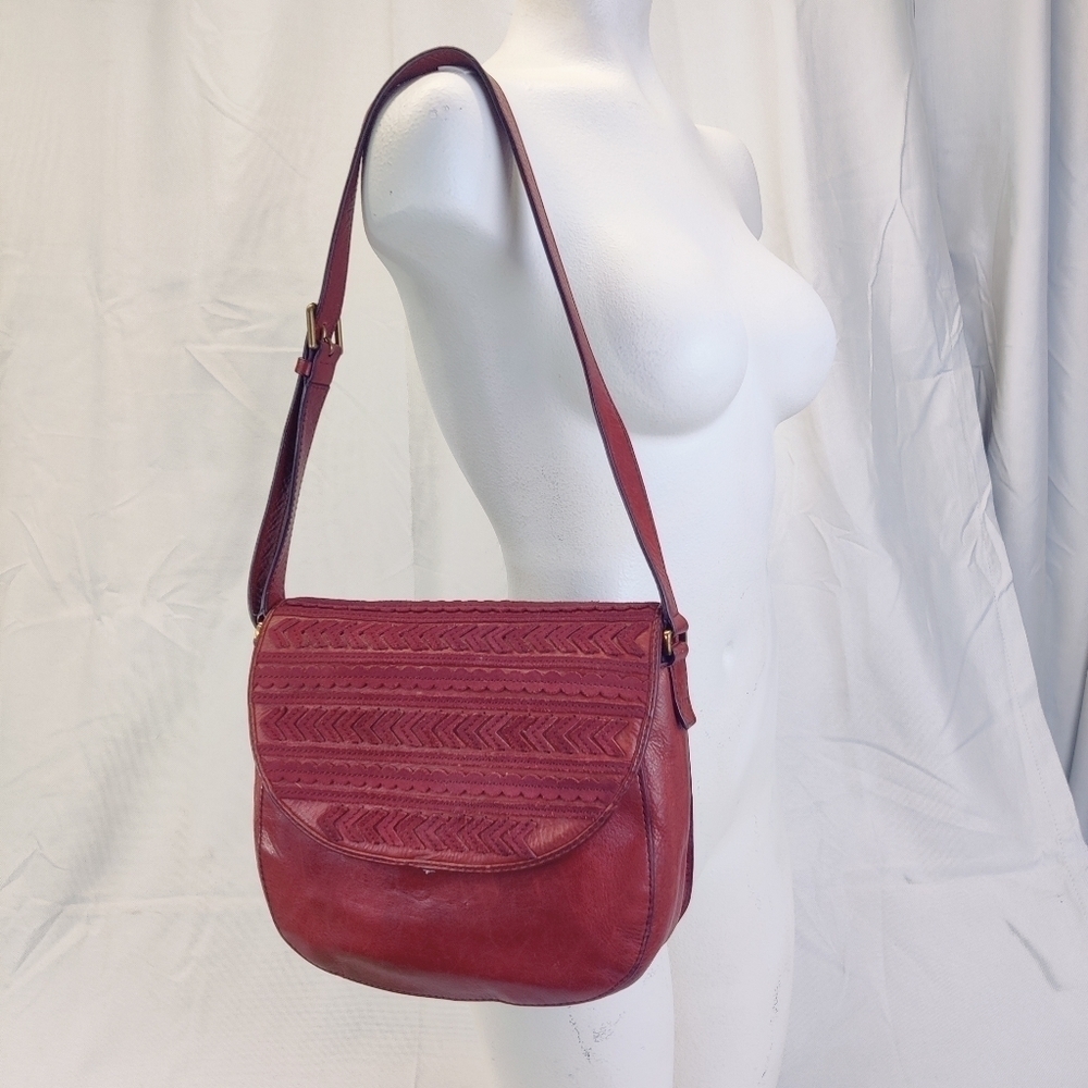 Fossil Leather Crossbody Bag Shoulder Tote Cut & Stitched Pattern Burgundy Brown